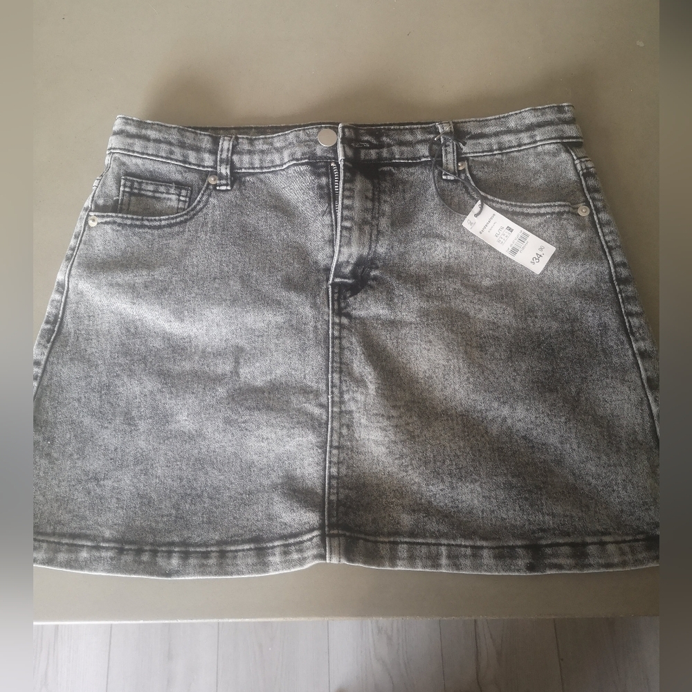 Brand New denim skirt
